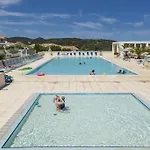 Semesterbostad Charmante 4 Personnes 600 M De La *