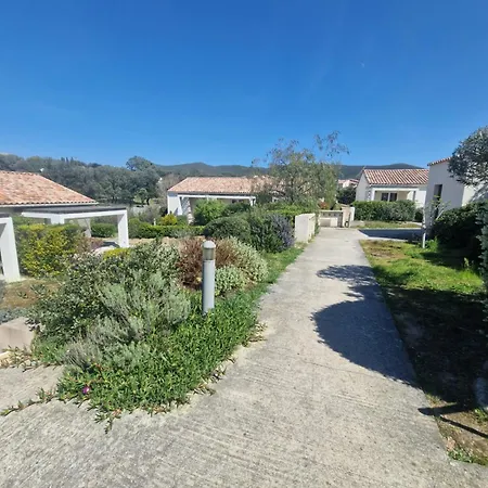 Casa vacanze Charmante 4 Personnes 600 M De La